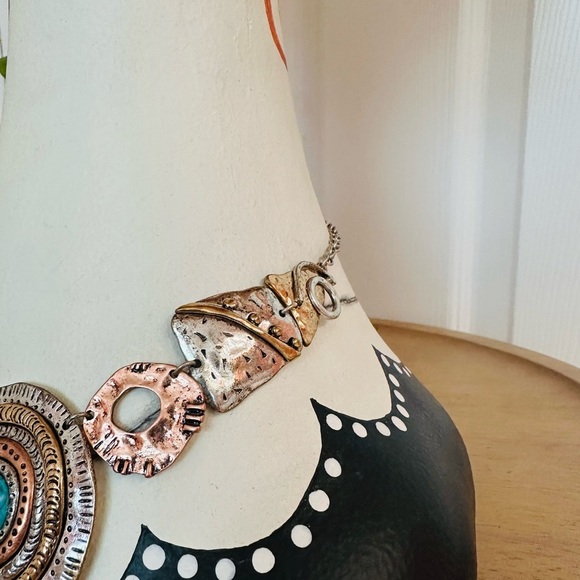 NECKLACE ~ Artistic Abstract Gold/Silver tones w/faux Turquoise Accent - Picture 6 of 7